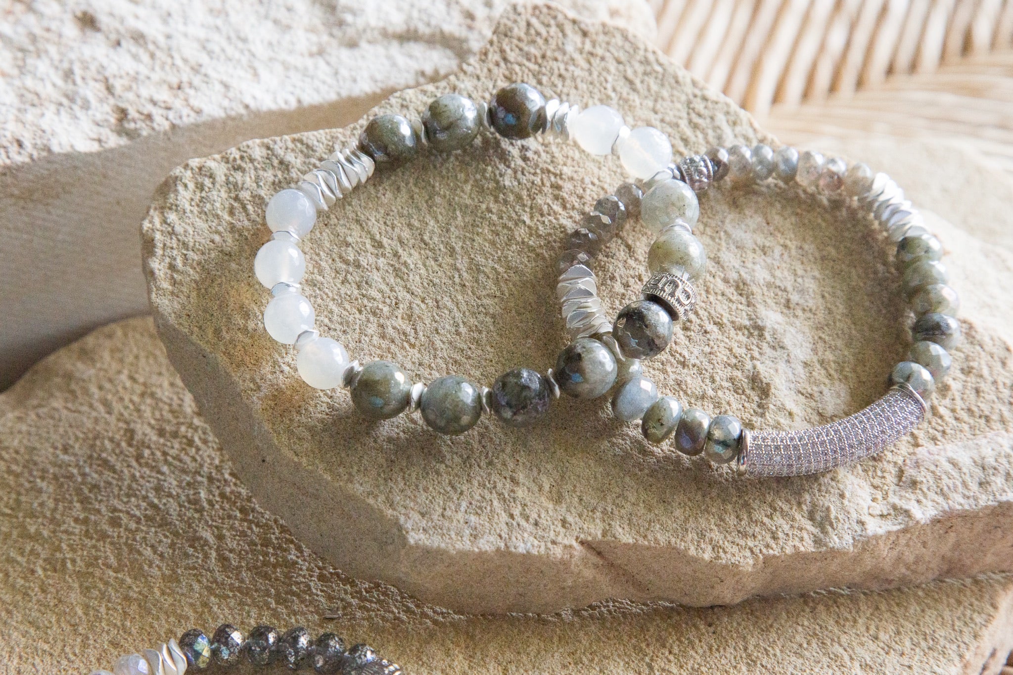 Telluride Gray White Silver