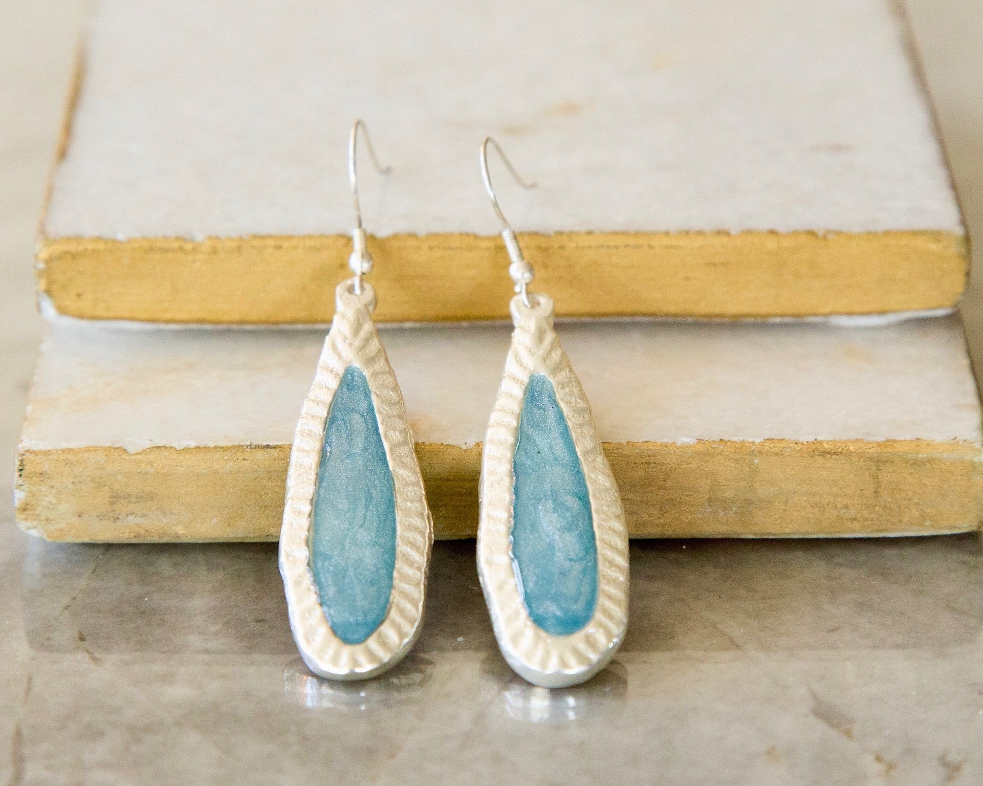 Aspen Elongated Sky Blue Earrings - Silver