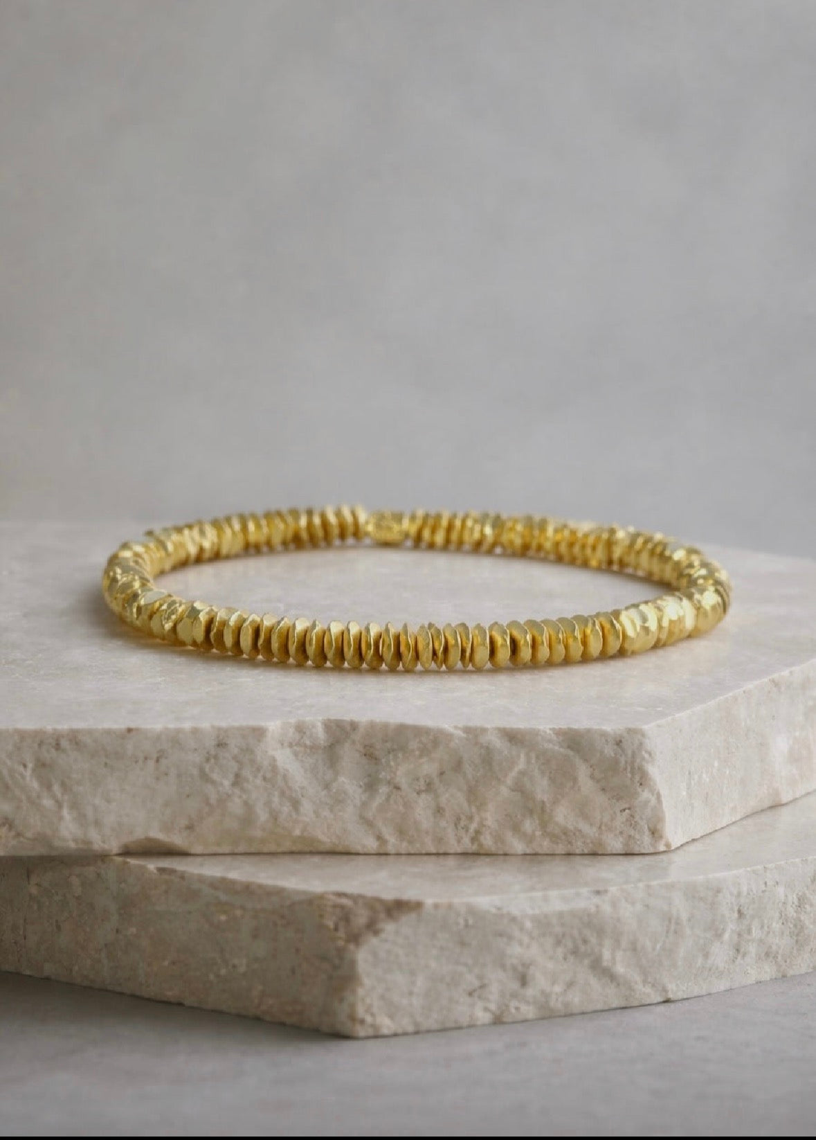 Classic Gold Hannah 4mm