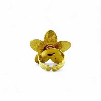 St. Tropez Quinpetal Ring - Soft White - Gold