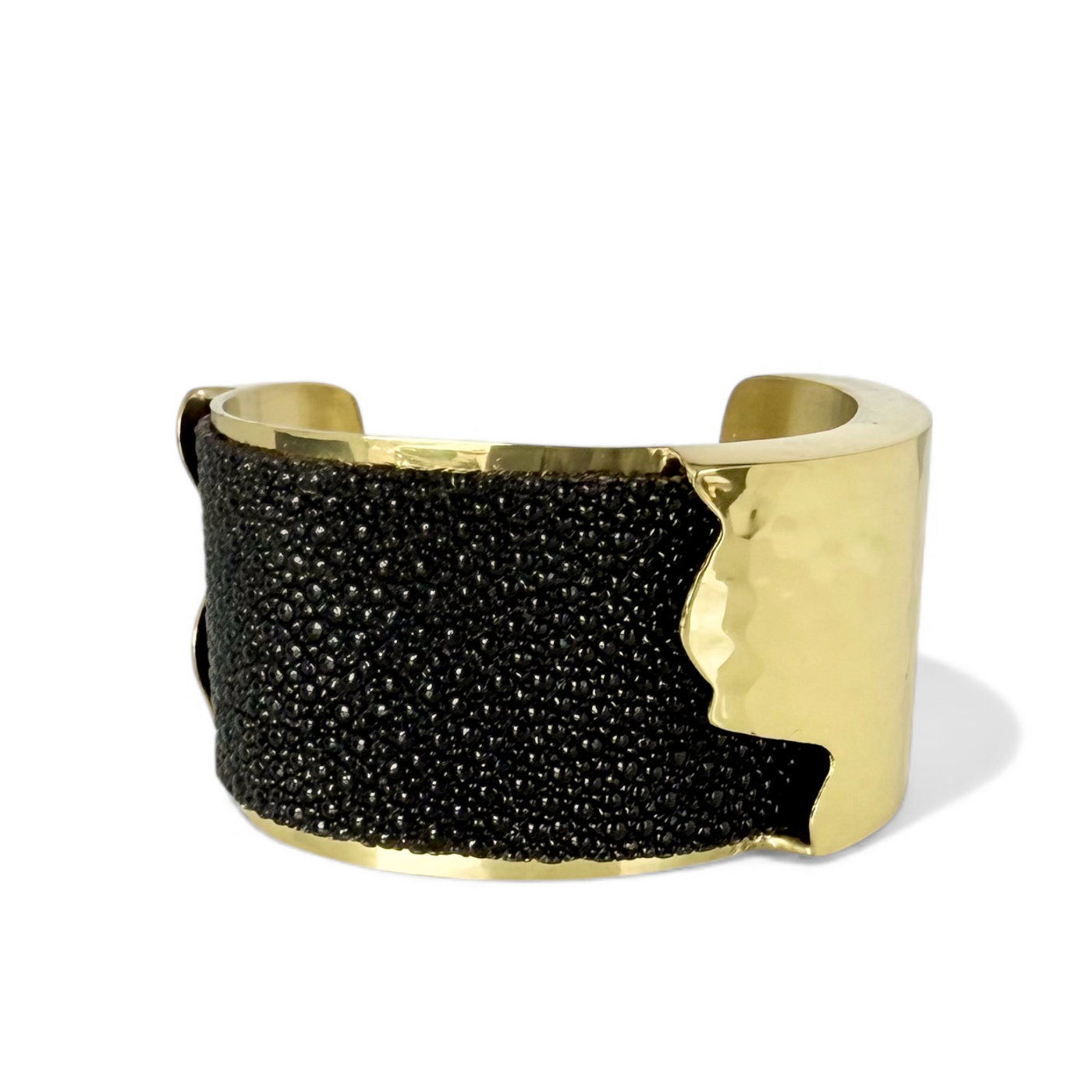 Day 4: Dallas 1.5 Metallic Black Stingray - Gold + Santa Pouch