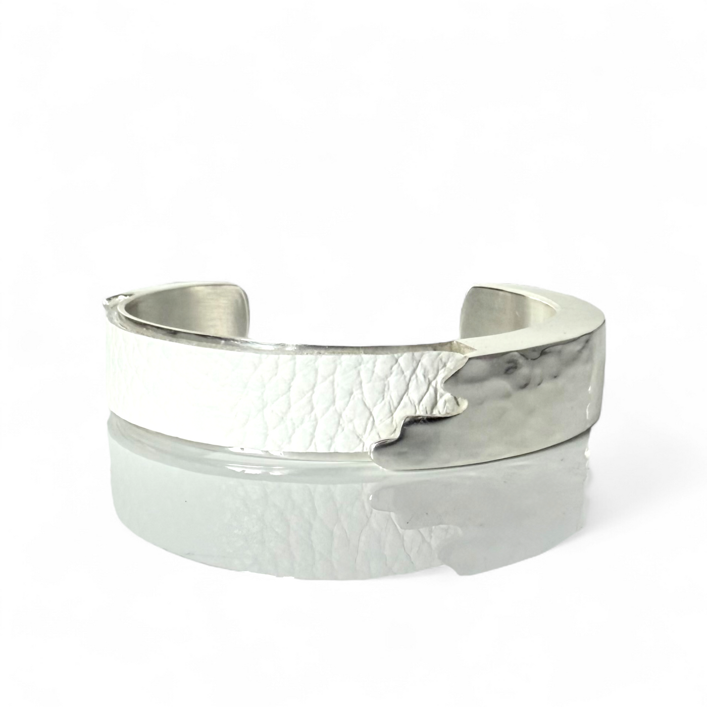 Dallas .5 Leather Cuff - Soft White - Silver