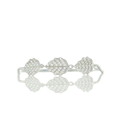 Day 5: Pavé Cluster Leaf - Silver + Santa Pouch