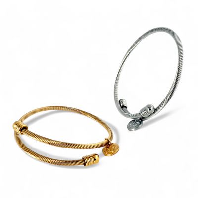 Sleek and Sassy Bangle - Gold