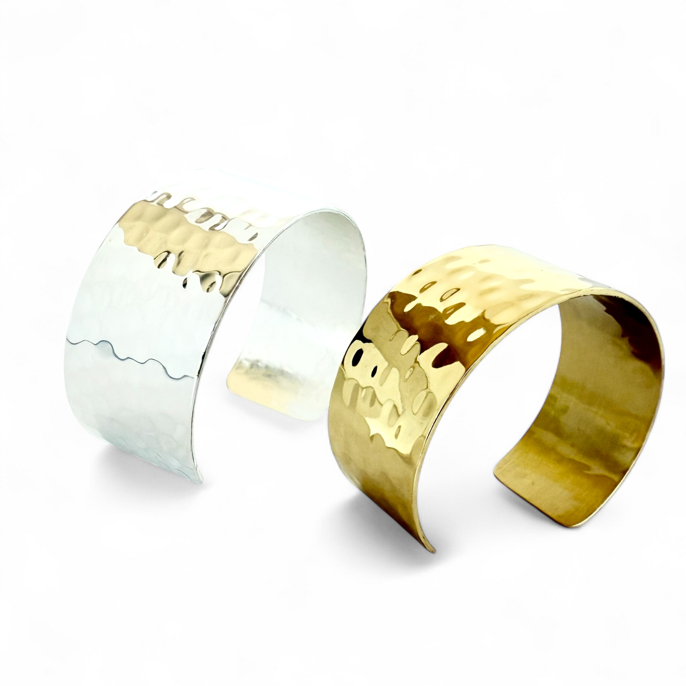 1.0 Hammered Cuff - Gold