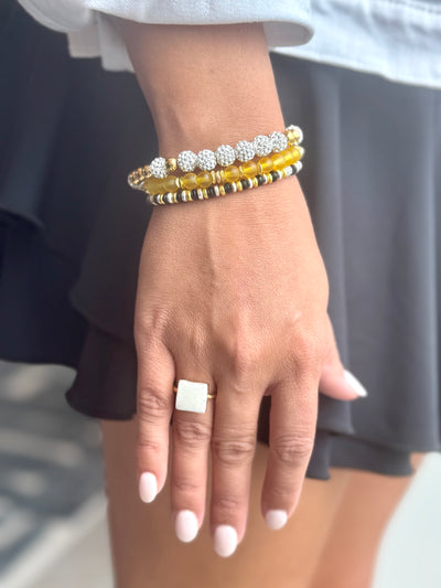 Pearl White Square Ring - Gold
