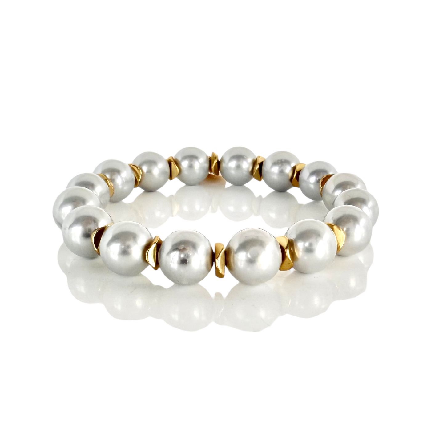 Boleyn Pearl - Silvery White - Gold