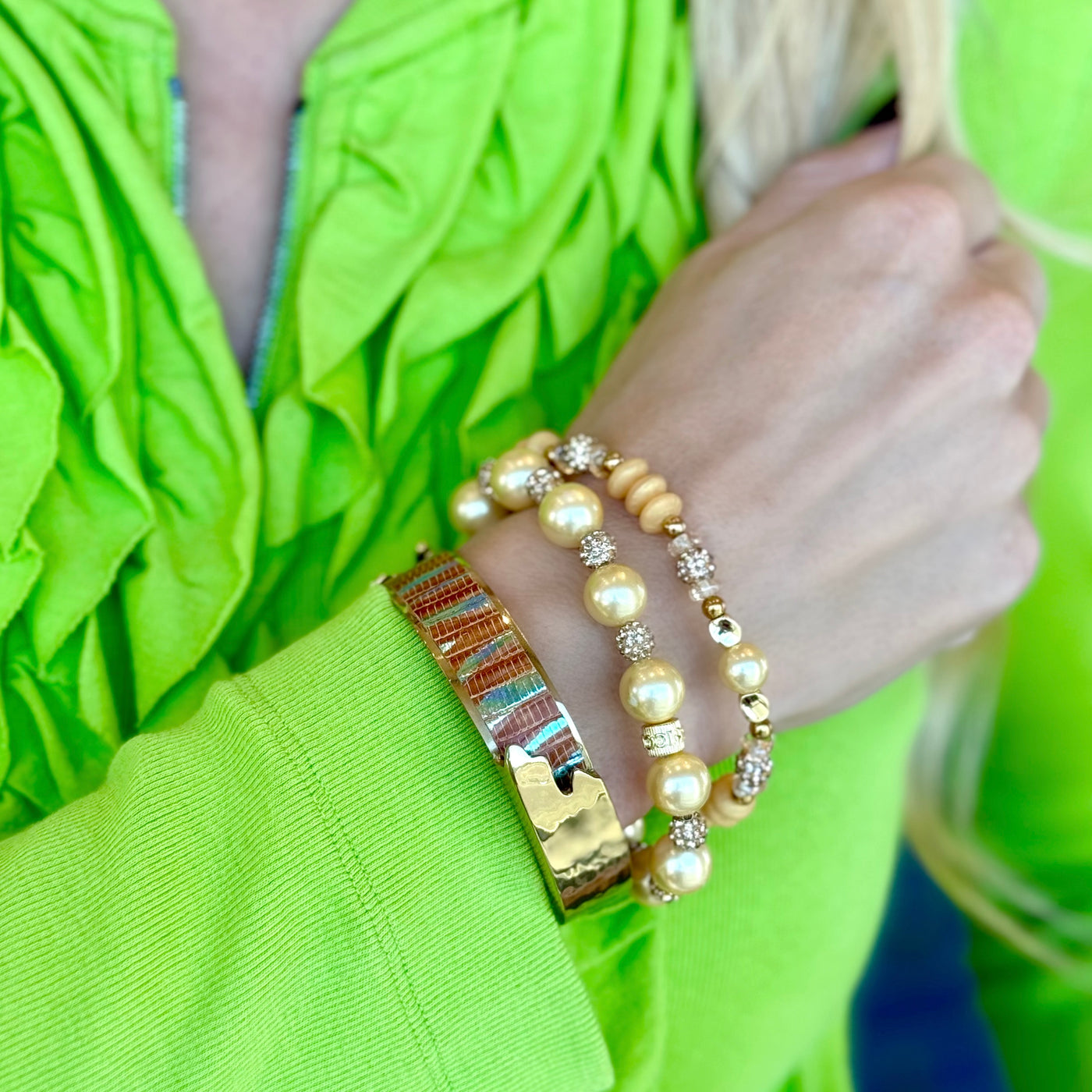 .5 Dallas Sumptuous Sienna - Gold