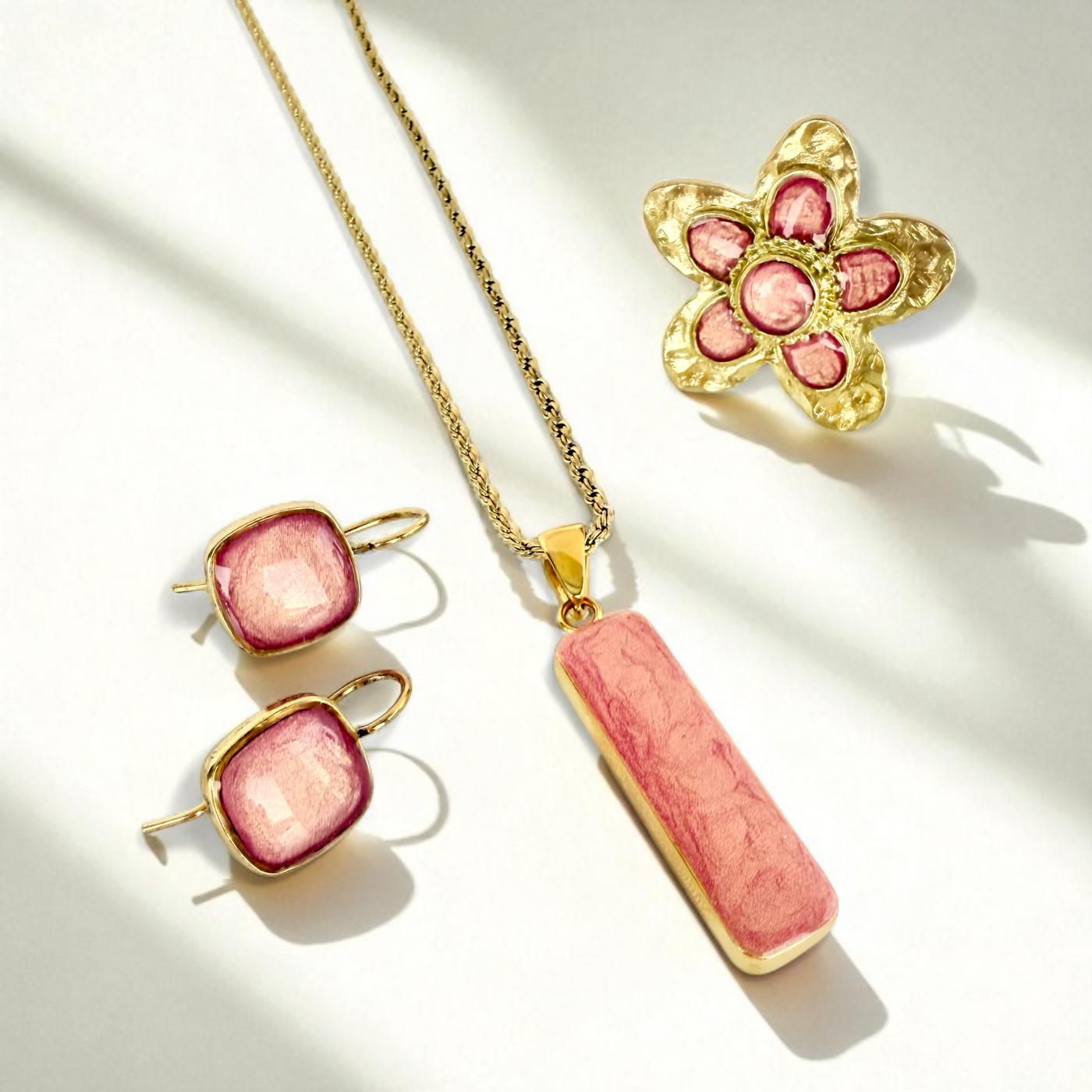 Vertical Necklace Gold - Papaya