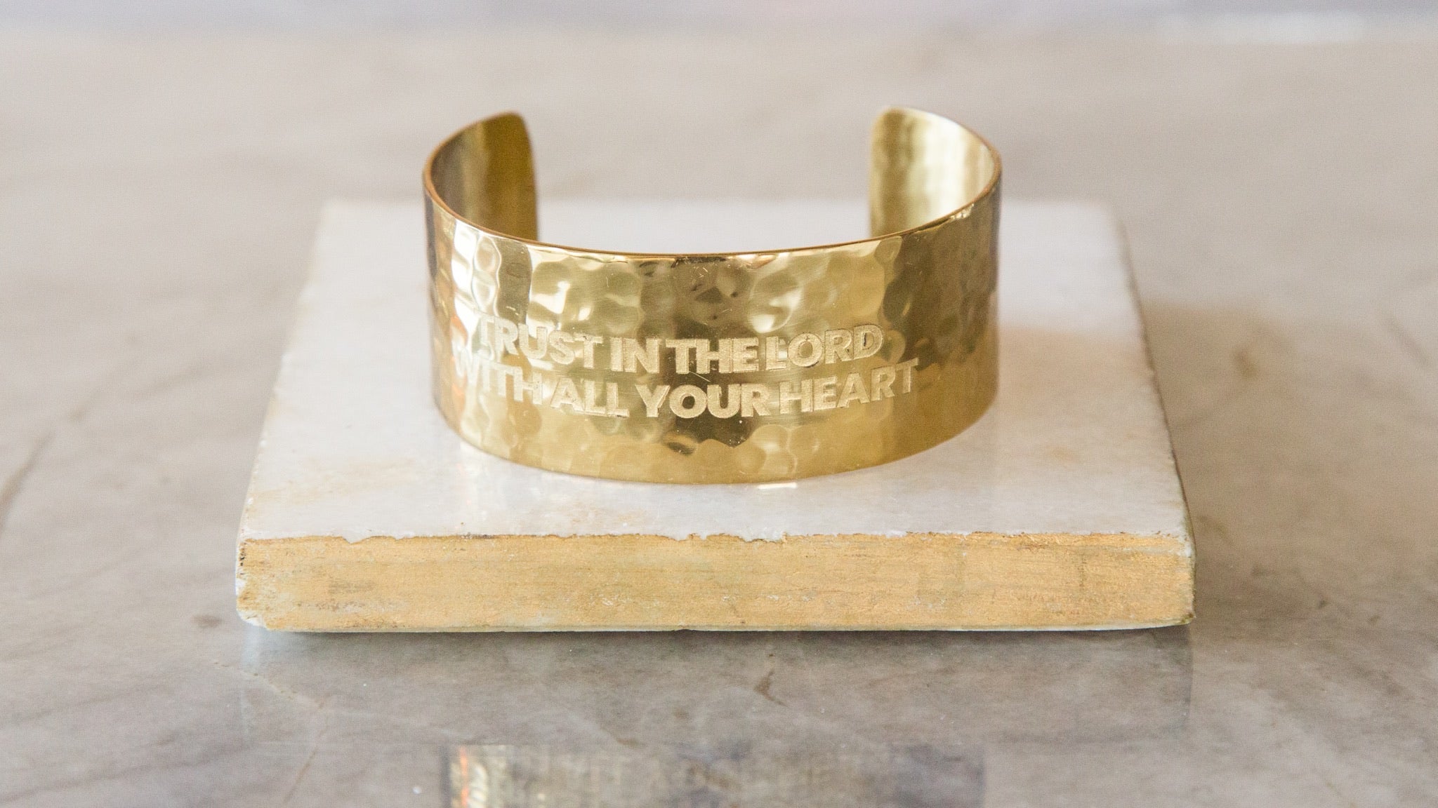 Inspirational 1.0 Trust In The Lord Gold