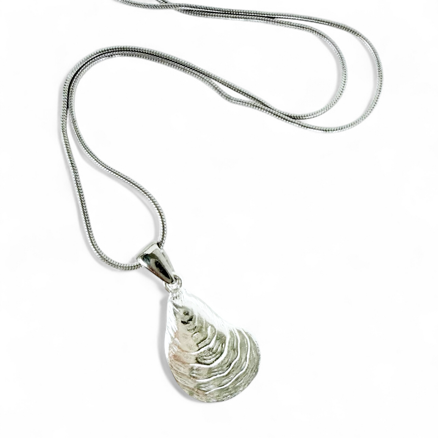 World Is Your Oyster - Necklace  - Silver