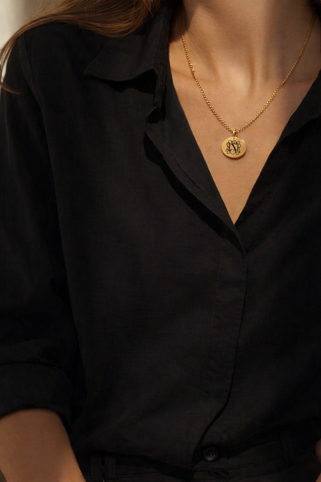 Charlotte Pendant Necklace Gold- MONOGRAM