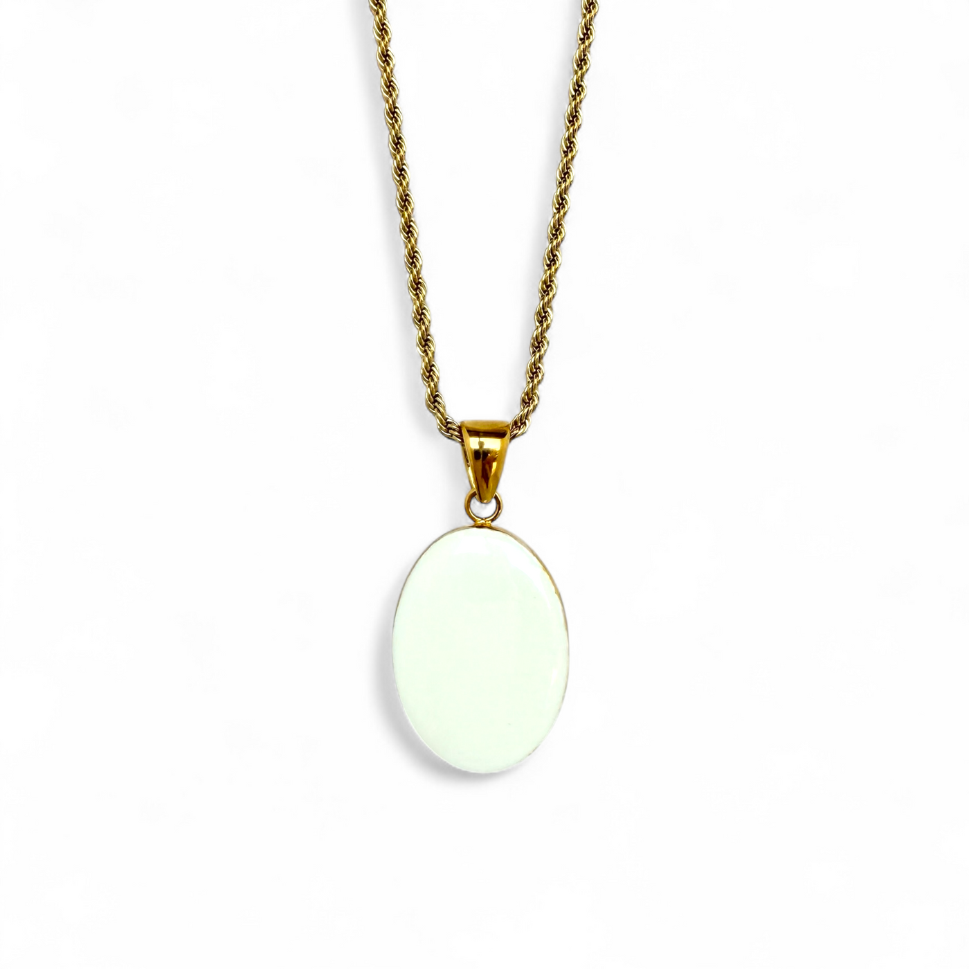 St. Tropez Necklace - Oval - Soft White - Gold