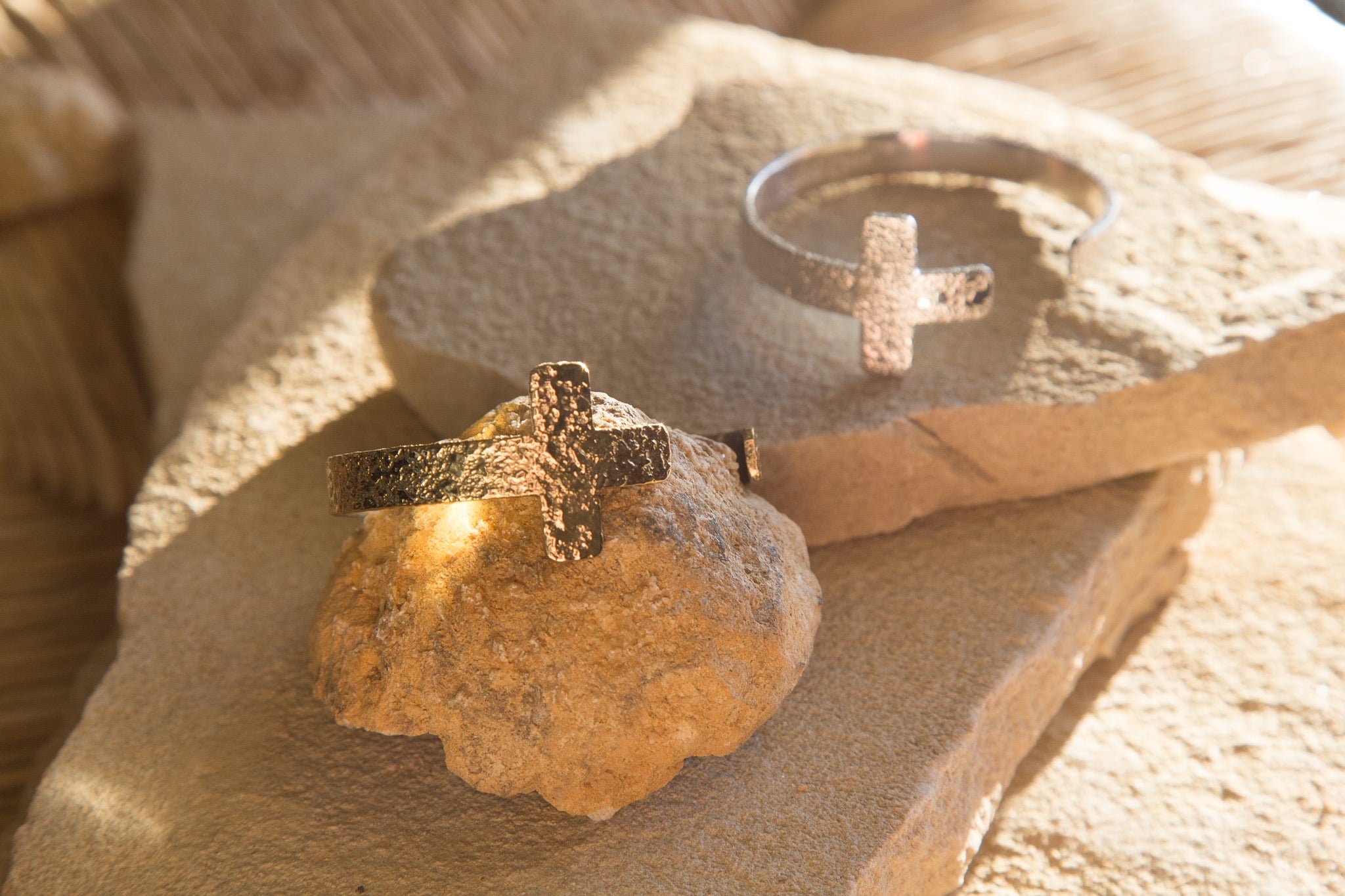 Napa Cross Cuff - Gold