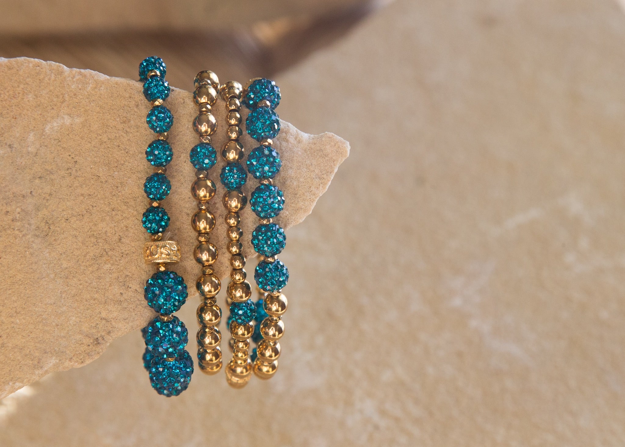 Ireland Icon - Turquoise (Gold)