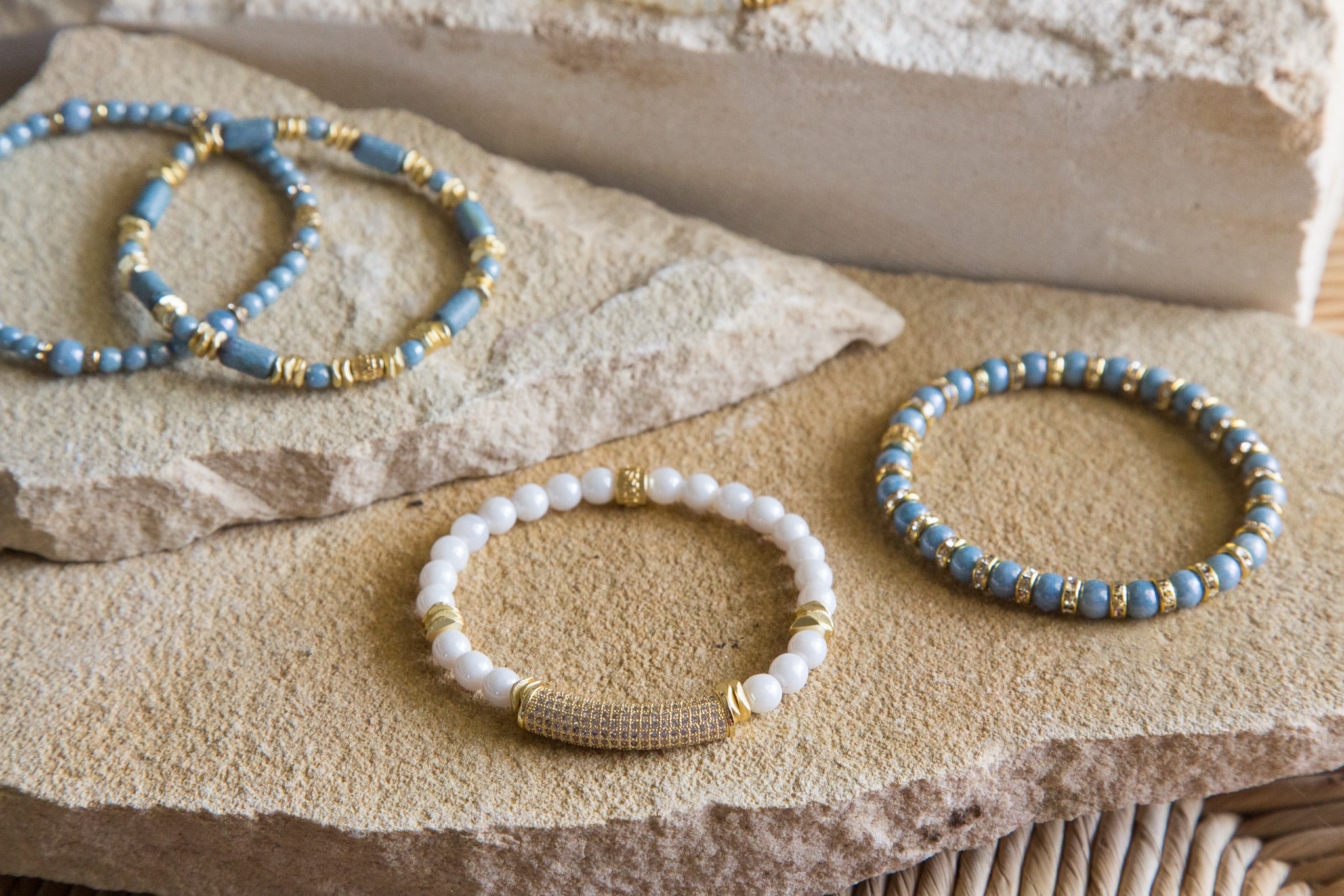 Telluride Gold Pavé Bar White