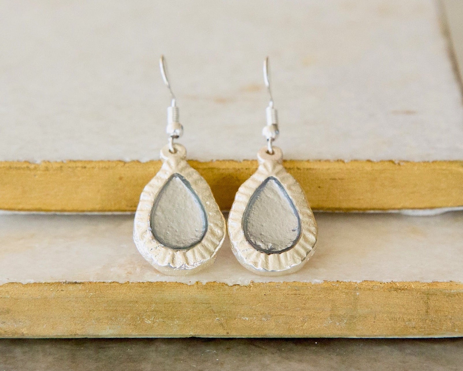 Aspen Frances Pewter Earrings - Silver