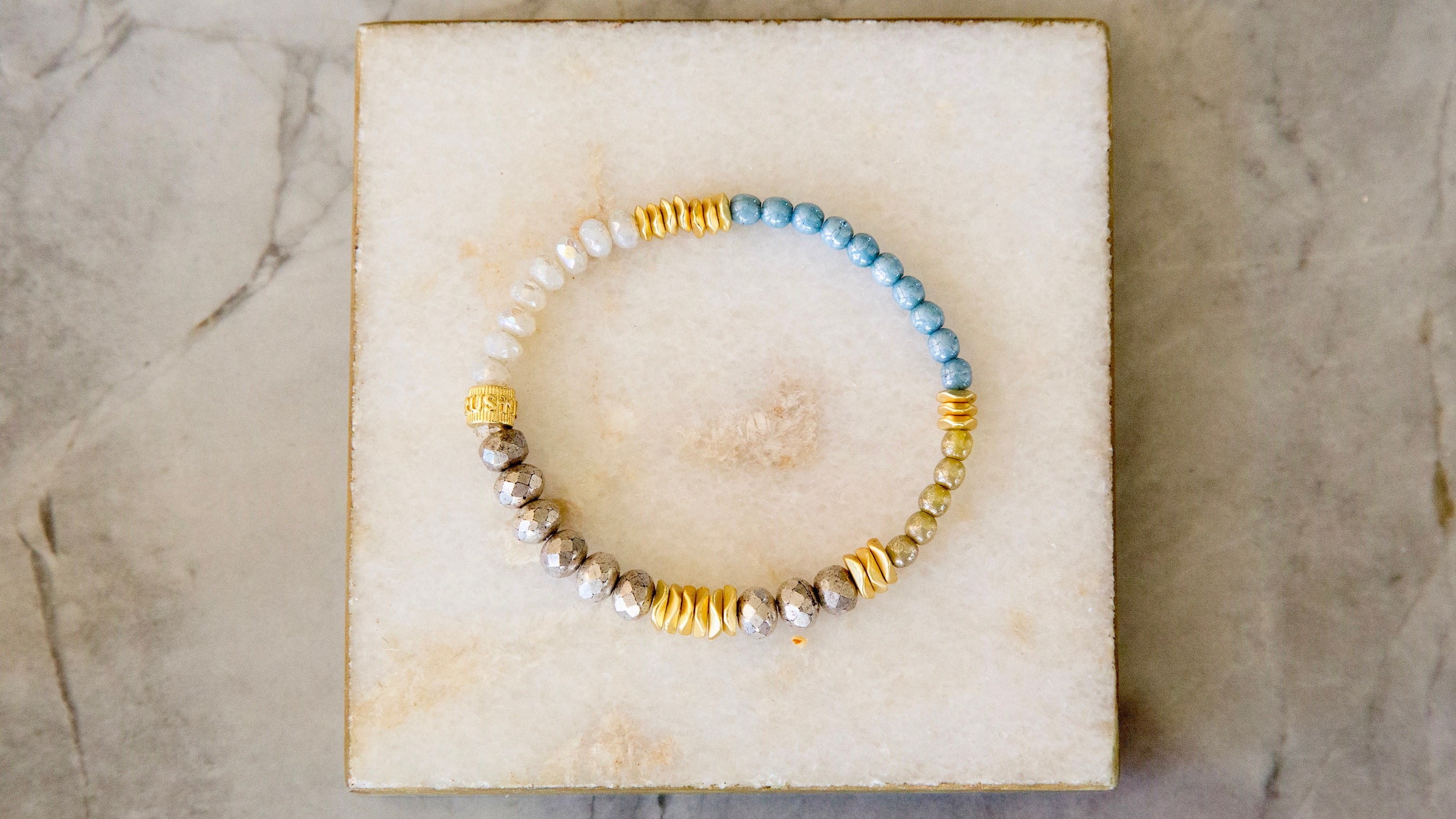 Telluride Sky Blue Ivory Pewter Multicolor - Gold