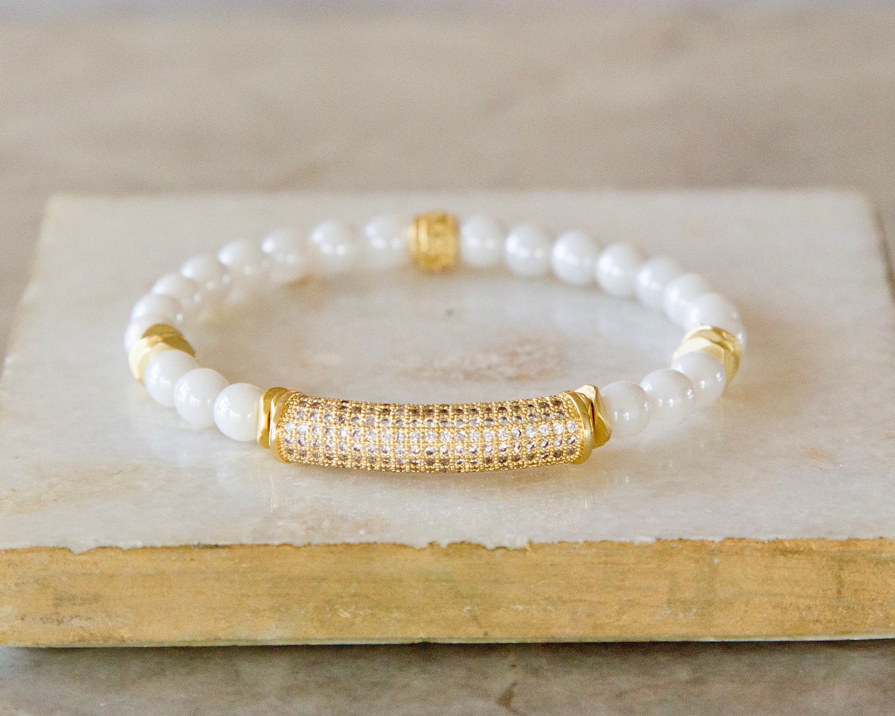 Telluride Gold Pavé Bar White