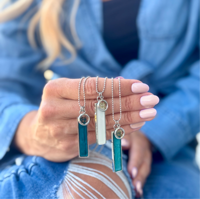 Sawyer Necklace Silver - Soft White