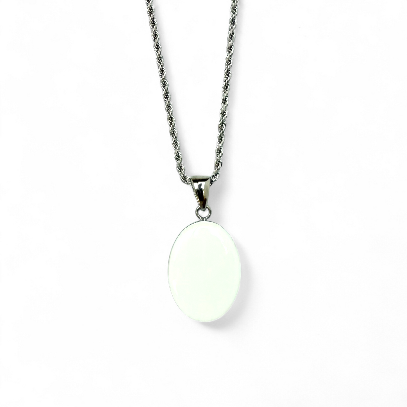 St. Tropez Necklace - Oval - Soft White - Silver