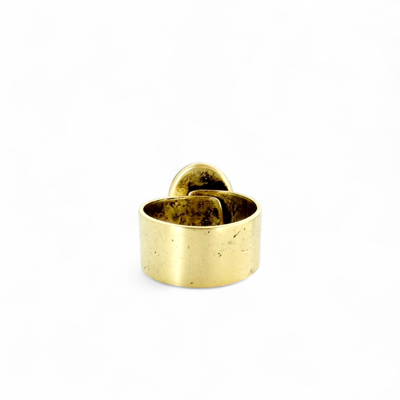 St. Tropez Oval Ring - Soft White - Gold