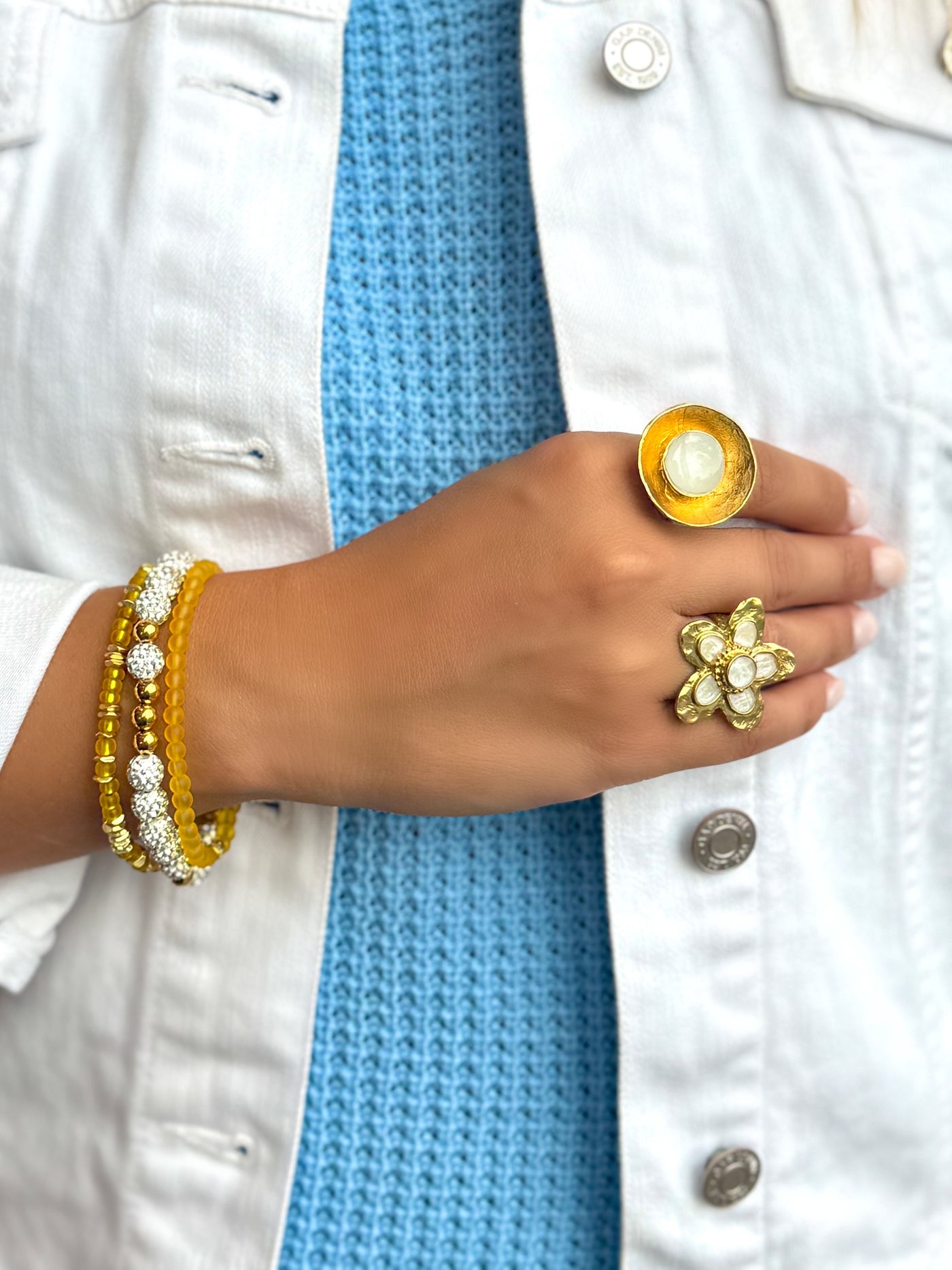 Quinpetal Ring - Pearl White - Gold