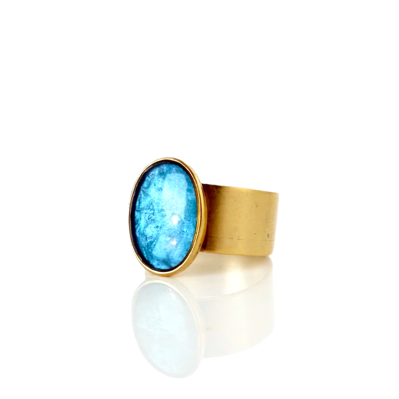 St. Tropez Oval Ring - Sea Glass - Gold
