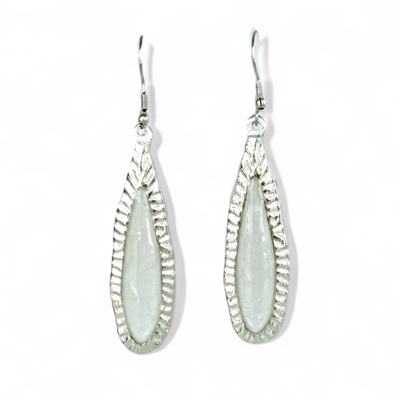 Elongated Earrings - Pearl White - Silver