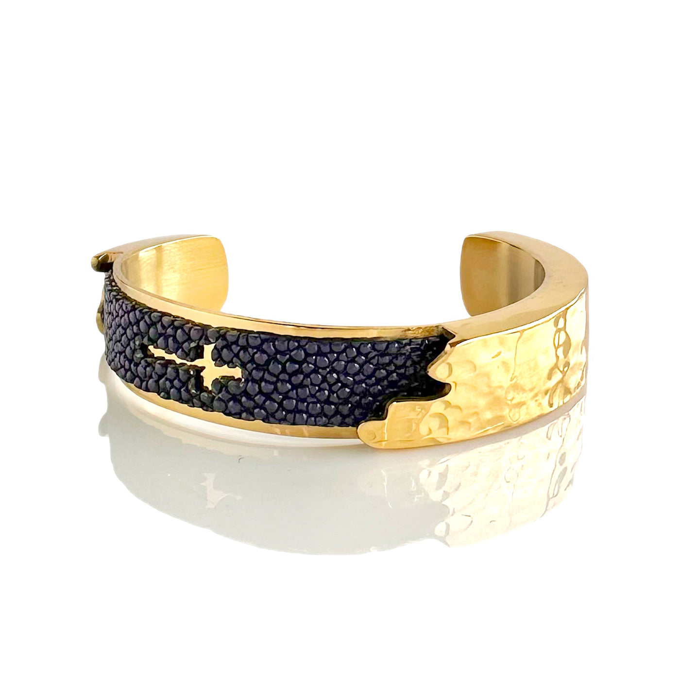 Dallas Stingray Cross .5 Gold - Indigo