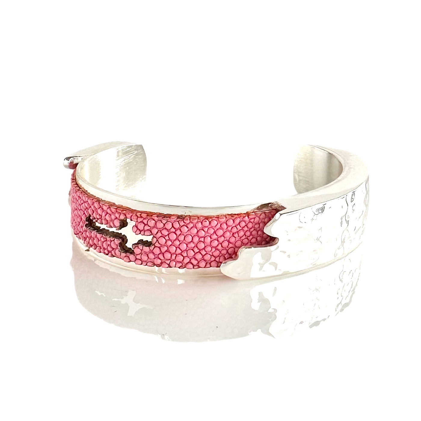 Dallas Stingray Cross .5 Silver - Pink