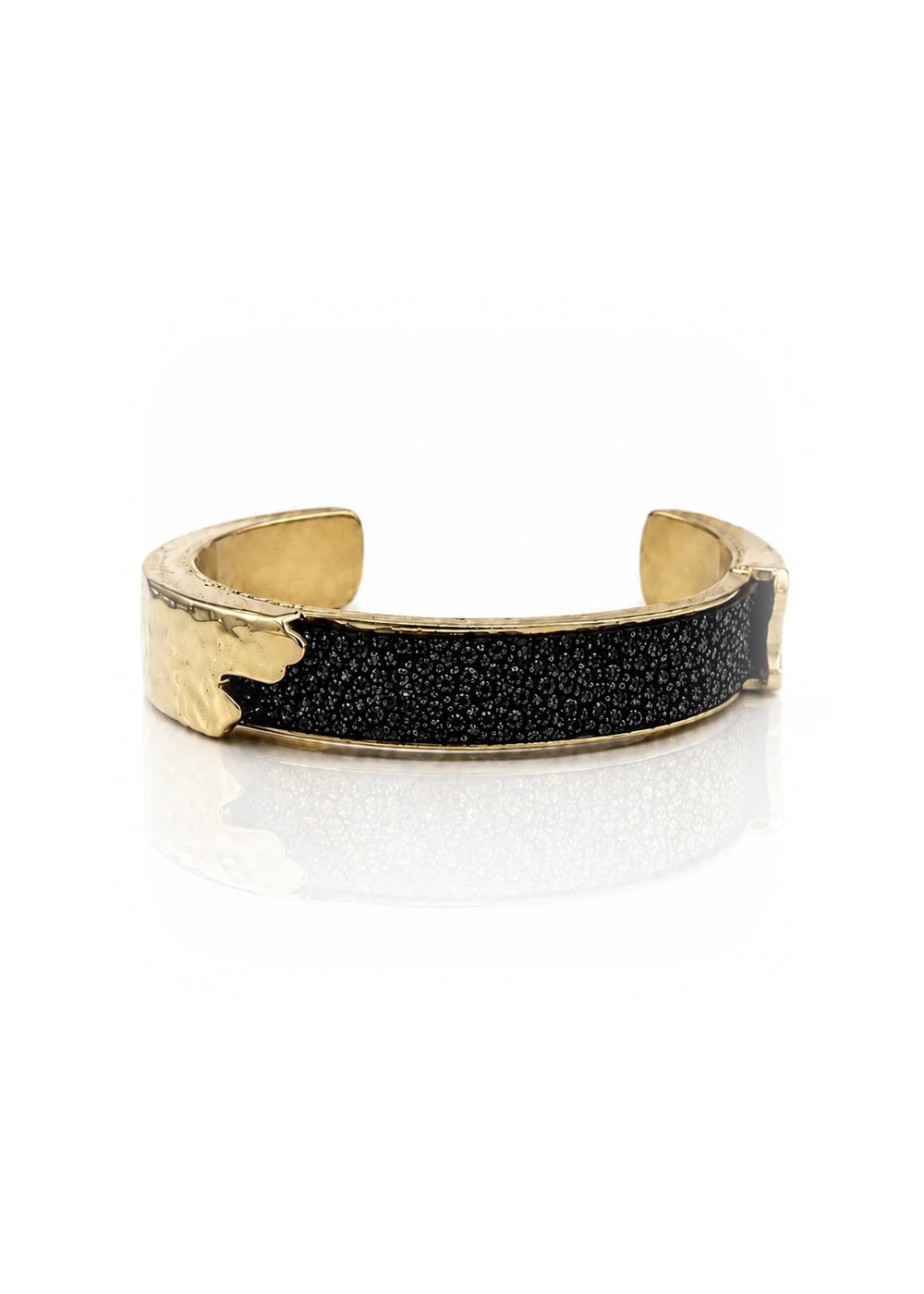 Dallas Gold Cuff – Black Stingray – 0.5 Inch