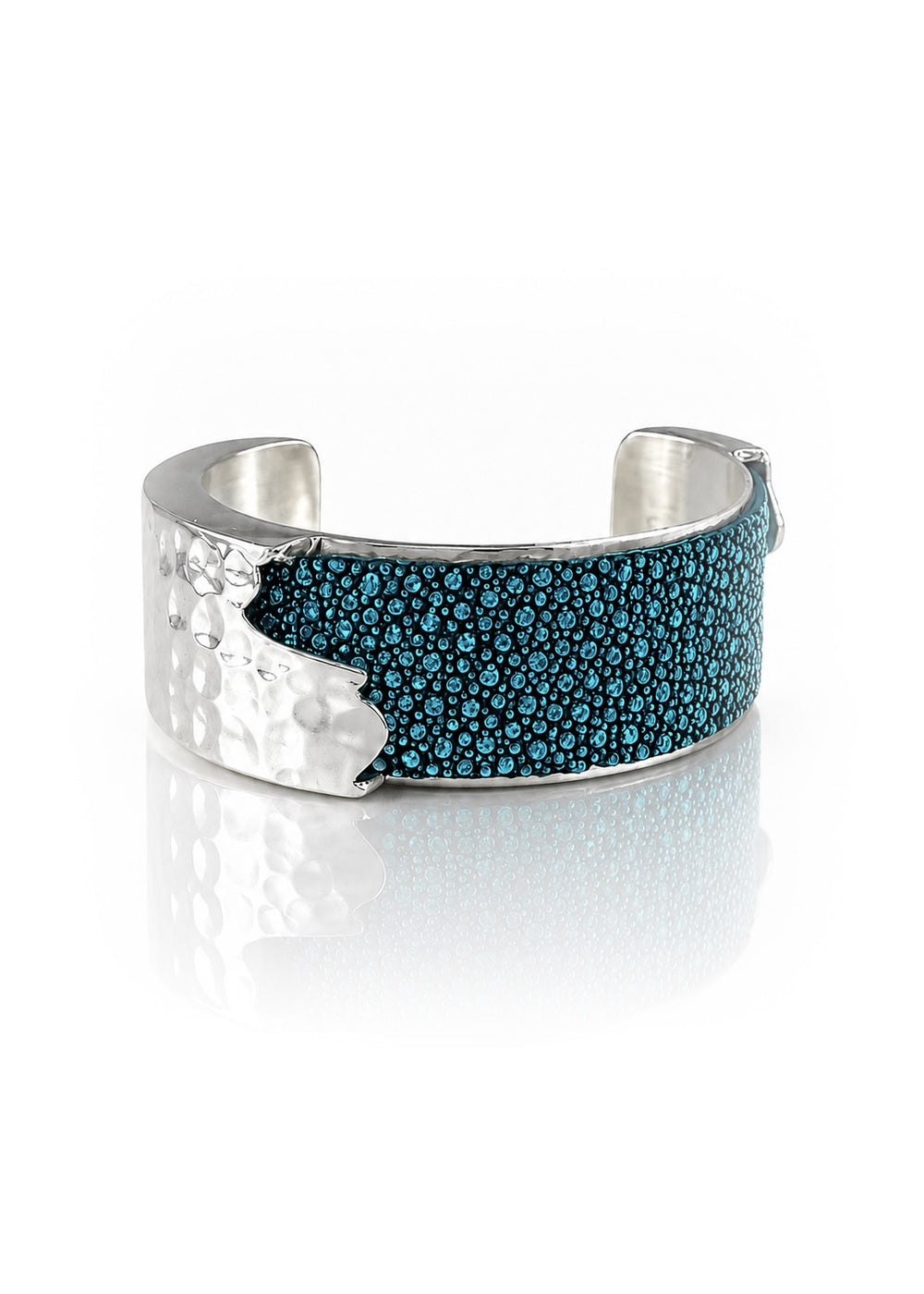 Dallas Silver Cuff – Cerulean Blue Stingray – 1 Inch