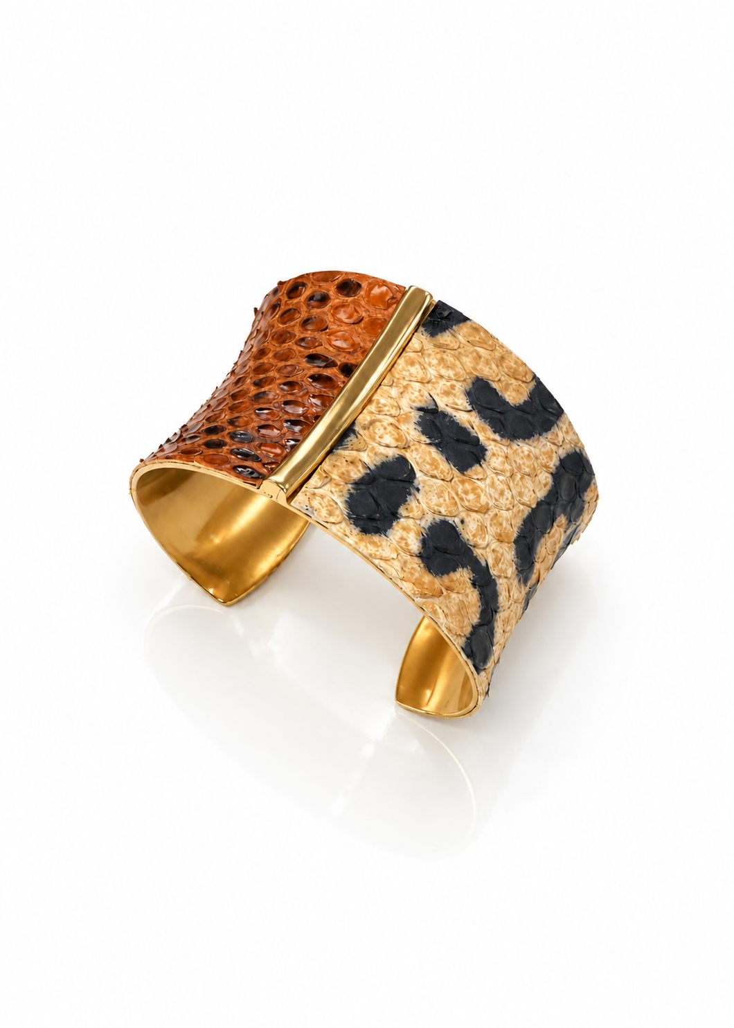 Spot On cuff, angled view
