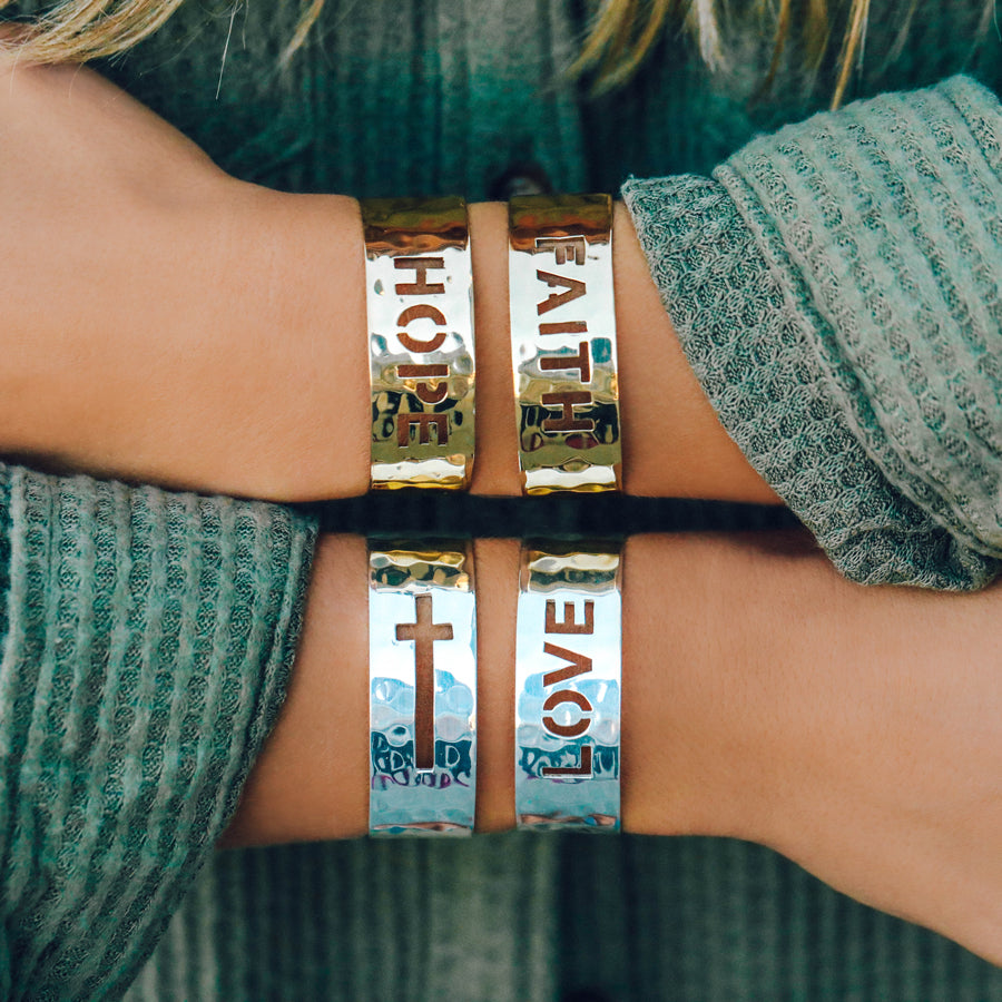 Cut Out .75 Cross Cuff - Gold